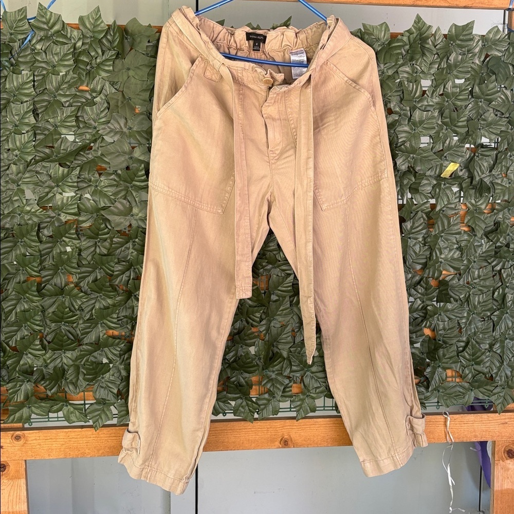 Banana Republic Light Tan Drawstring Chinos - Picture 1 of 8